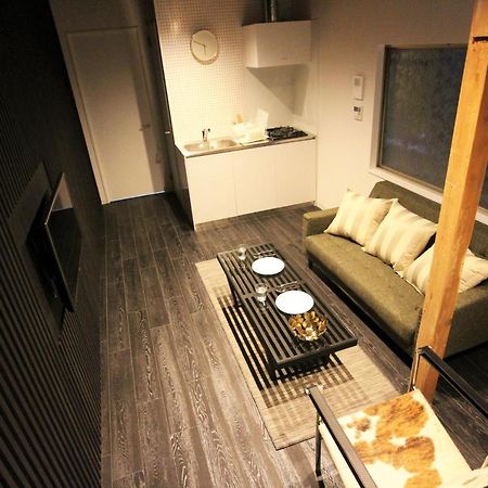 Sekai Hotel Tsuki أوساكا المظهر الخارجي الصورة