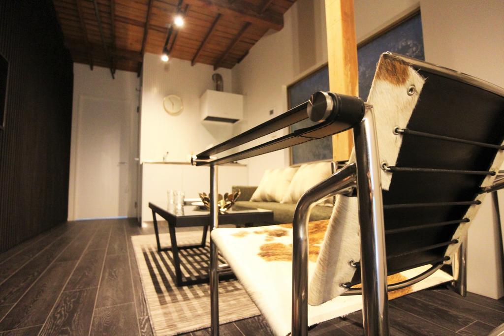 Sekai Hotel Tsuki أوساكا المظهر الخارجي الصورة